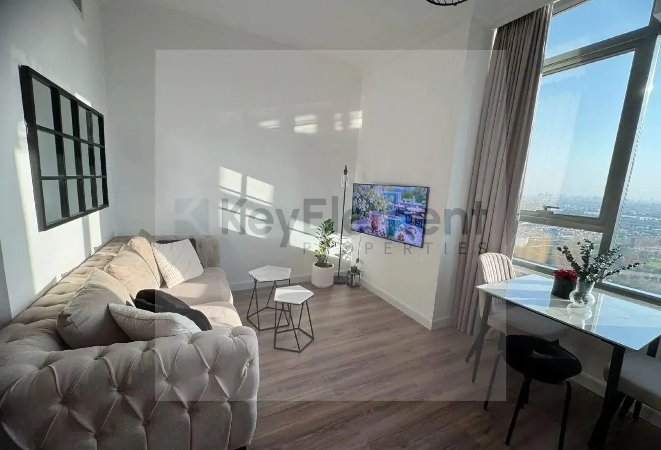 FULLY FURNISHED STUDIO | PRIME BUSINESS BAY | READ