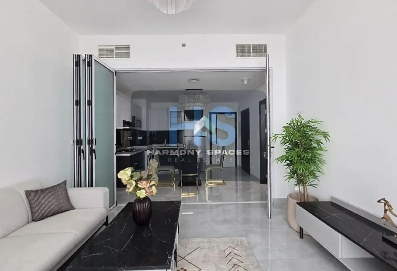 Near Metro | Fully Furnished | Villa View | Vacant