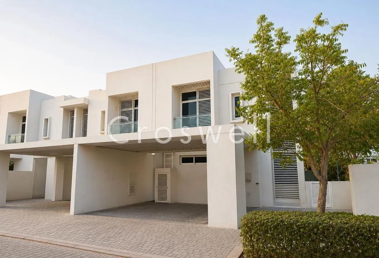 Upgraded | Corner Unit | Family Community