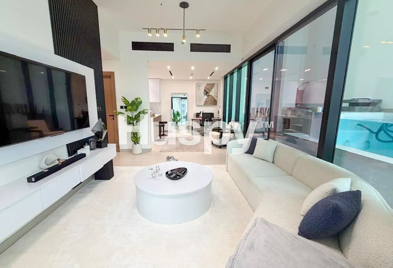 Vacant | Low Floor | Private Pool