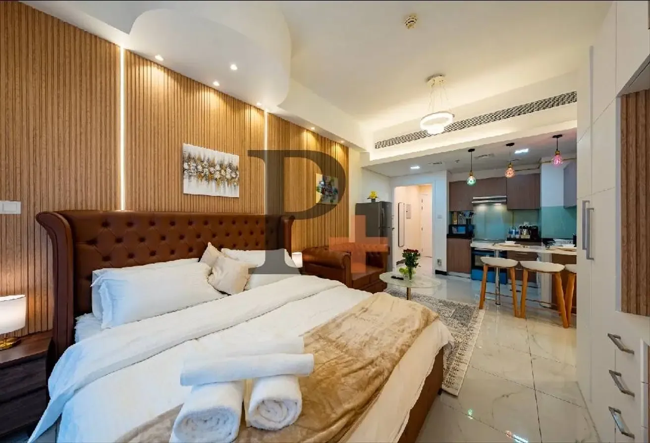 Elegantly Furnished| With Bills|Multiple Cheques