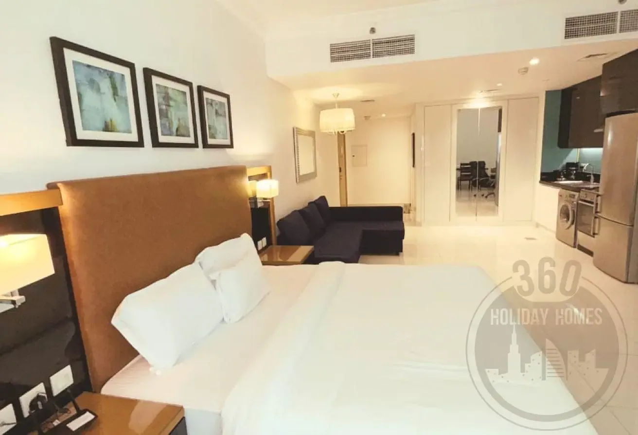 Contemporary 1BR | Central Living | Business Bay
