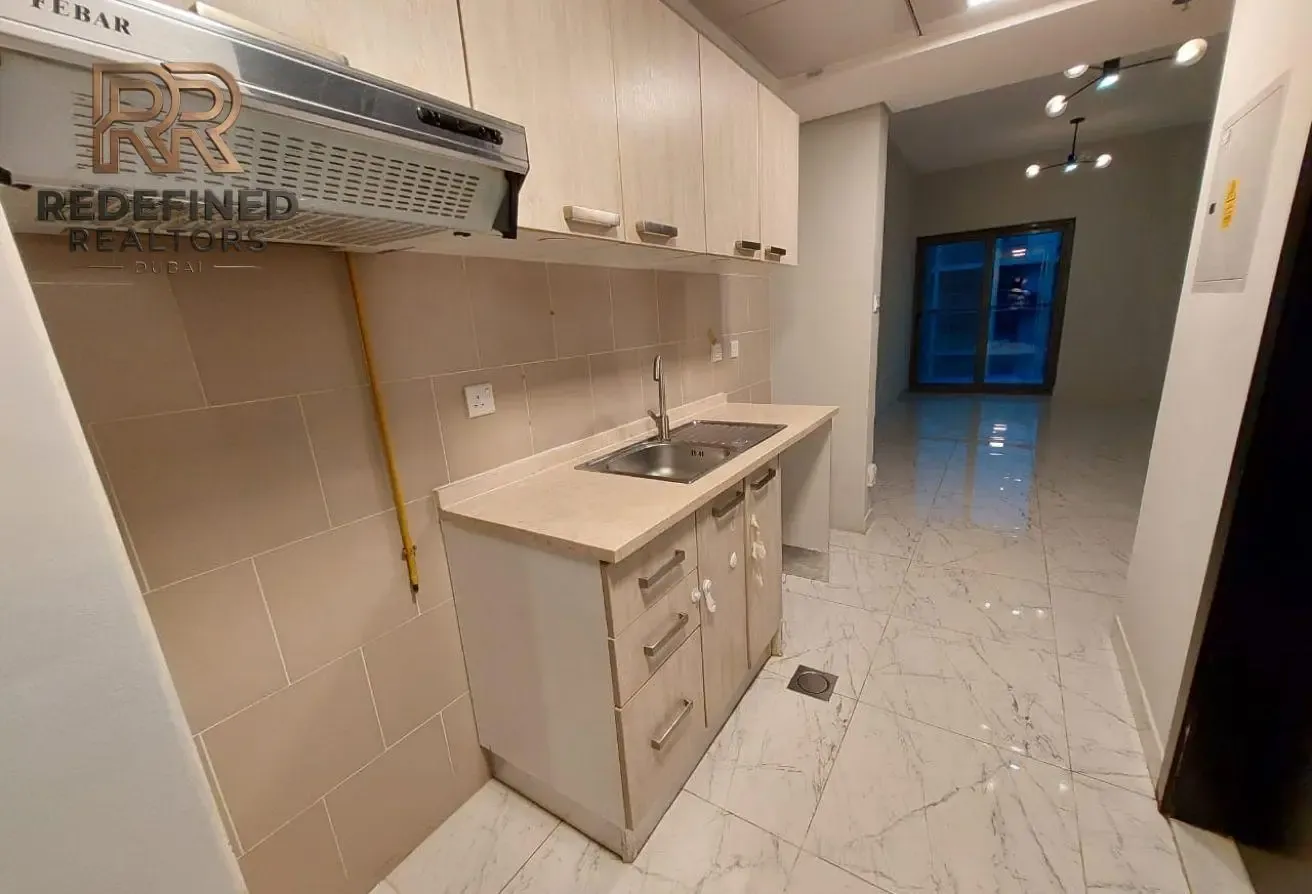 High Floor Studio | Best ROI |Available Next month
