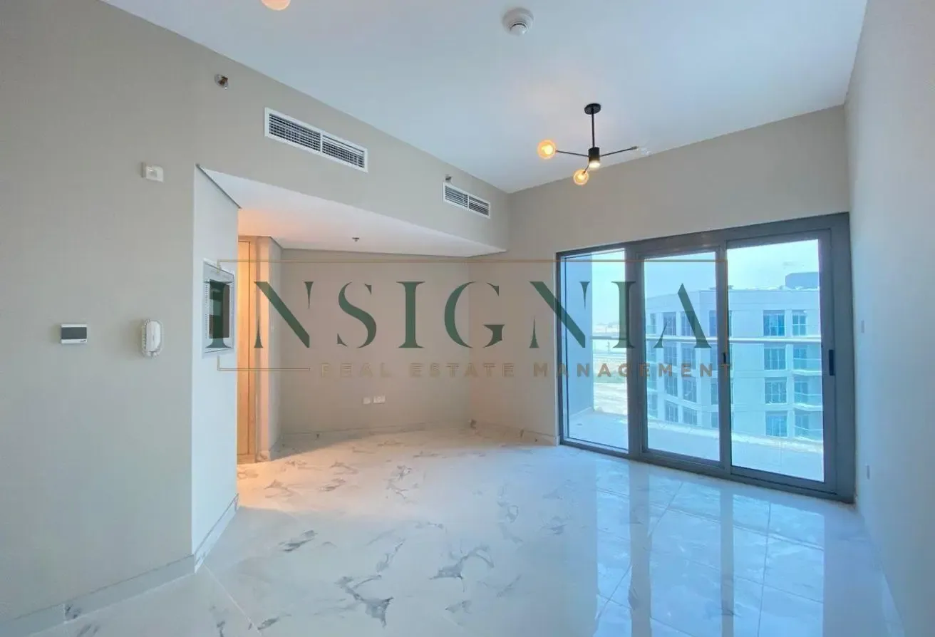 Unfurnished Studio Vacant I Design Your Own Home