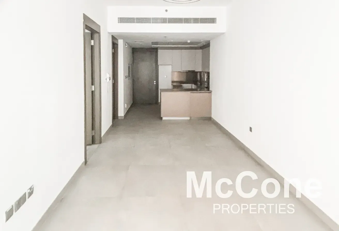 Unfurnished | Rooftop | Close to Exit