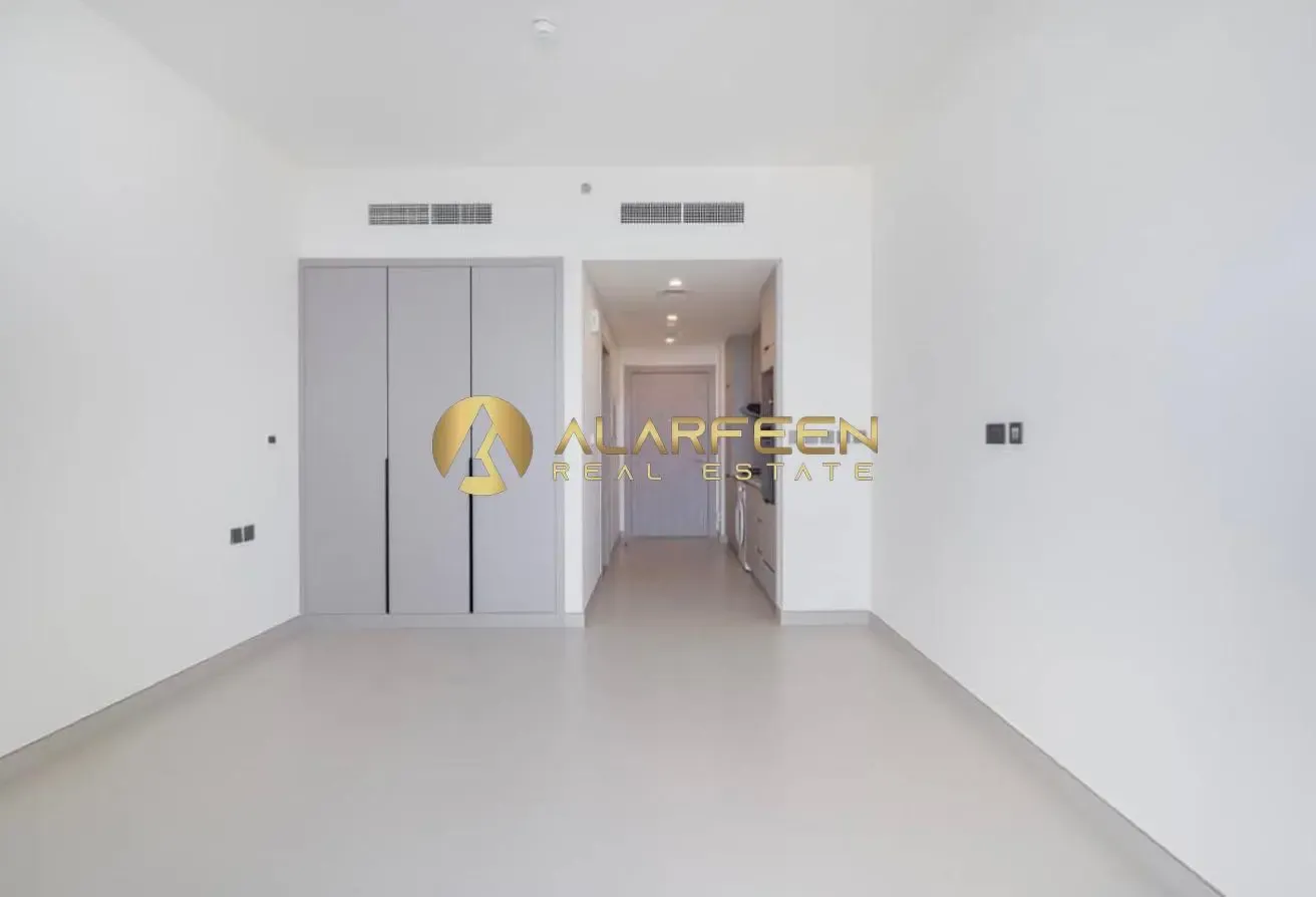 Pool View | Fitted Kitchen | Call Now