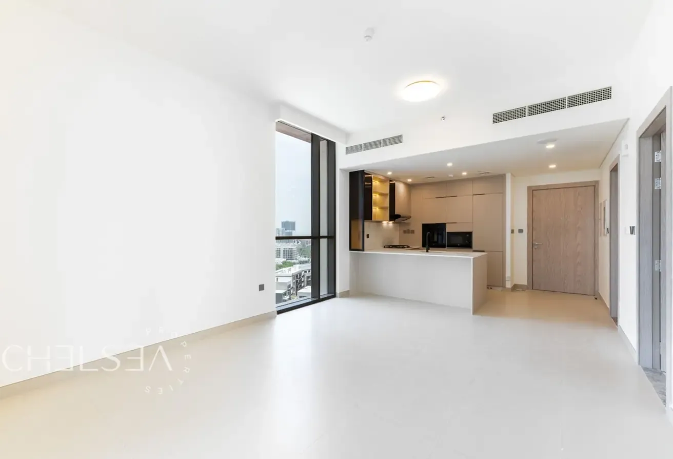 VACANT UNIT | POOL & COMMUNITY VIEW | BRAND-NEW