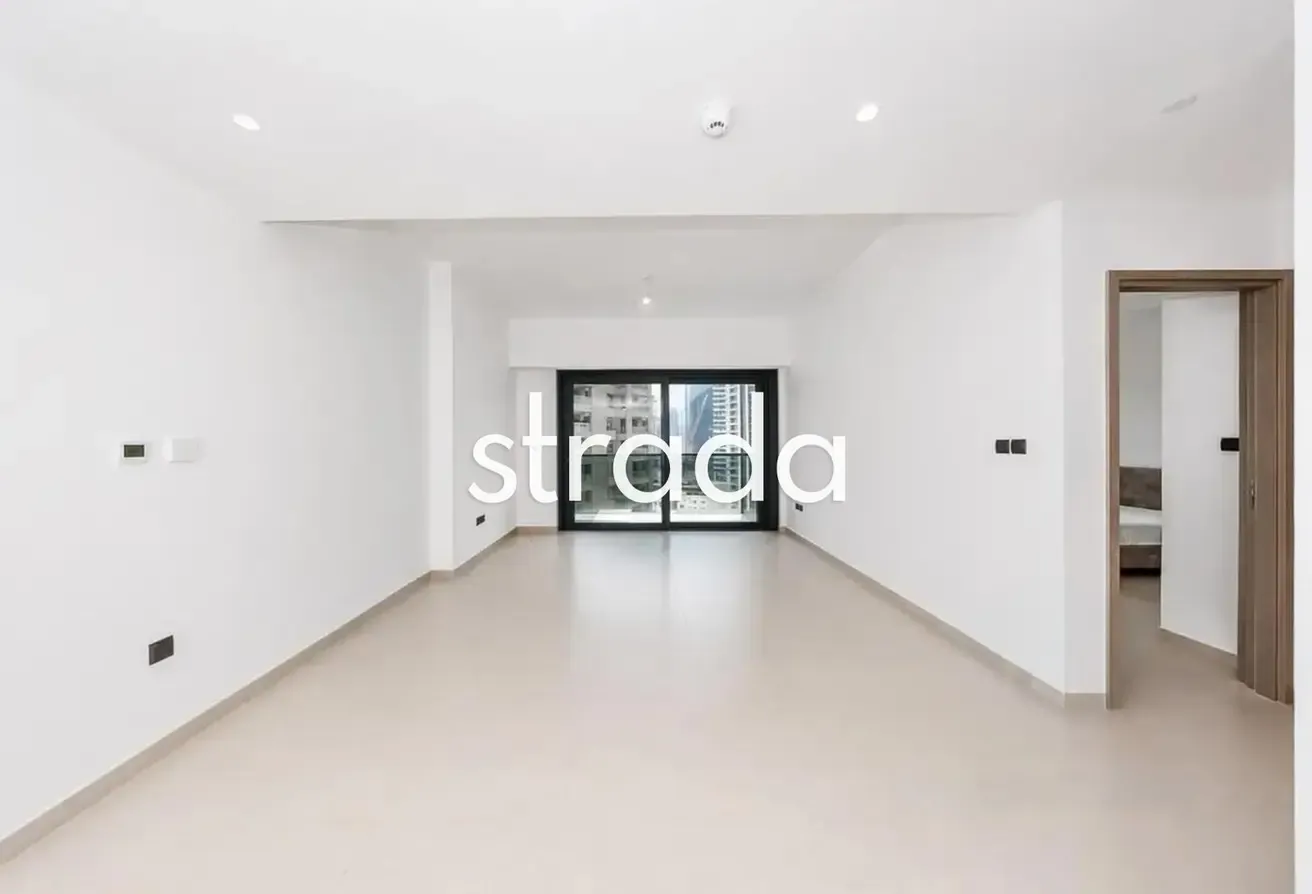 Unfurnished | Large Layout | Vacant