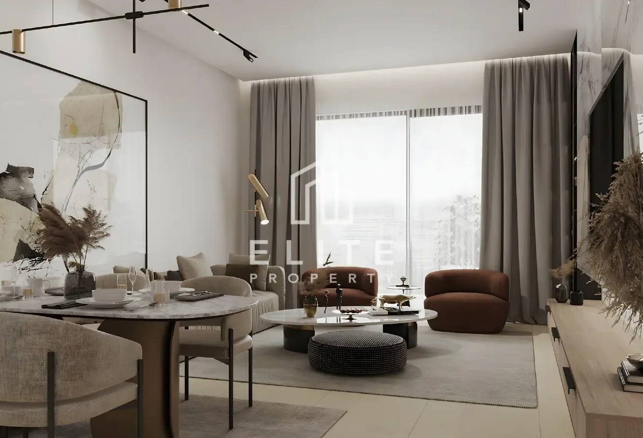Corner Unit | Handover Soon | Study + Storage Room