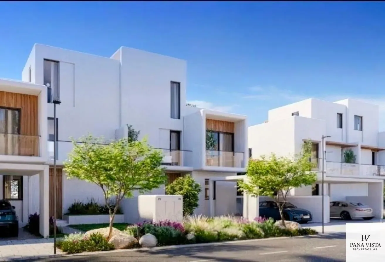 Golden Beach Facing | Best location | Vastu - 3BR