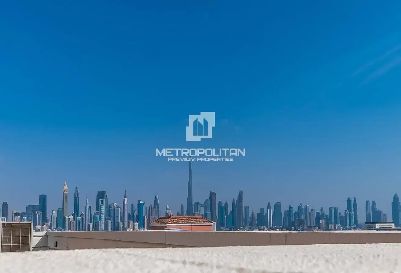 Triplex Penthouse | Marina and Skyline Views