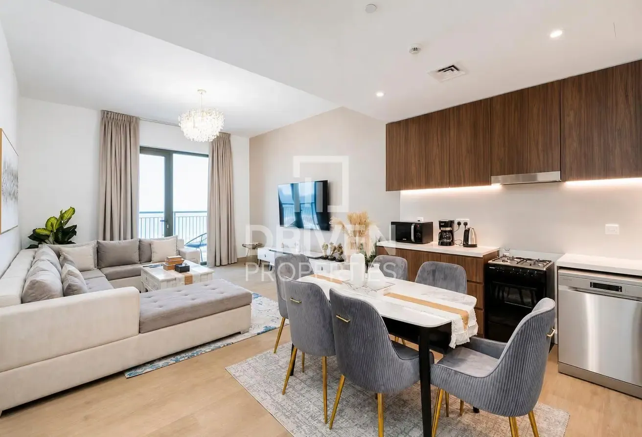 Fully Furnished | Spectacular Sea Views | Vacant
