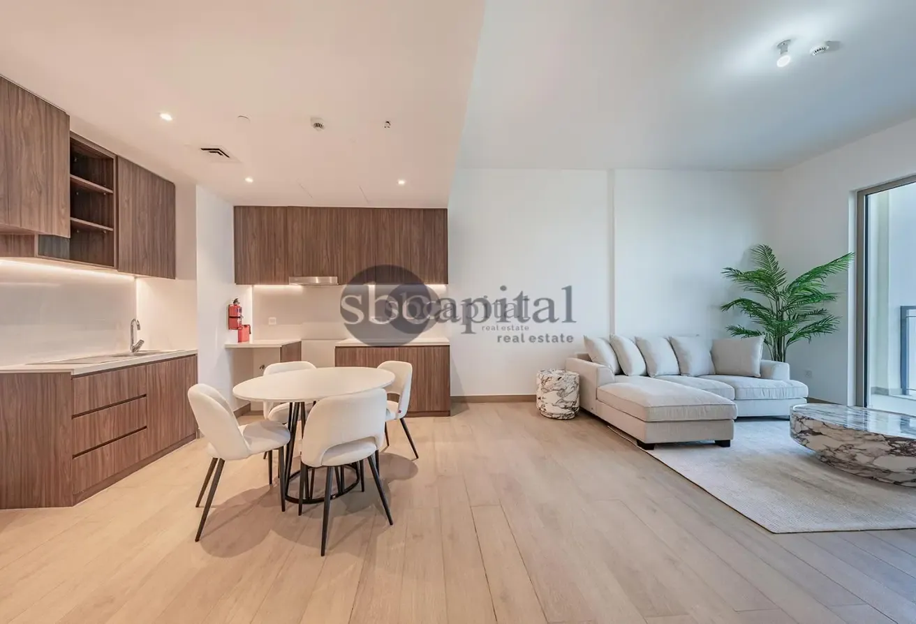 LUXURY UNIT | SEA VIEW | CLOSE TO BEACH|
