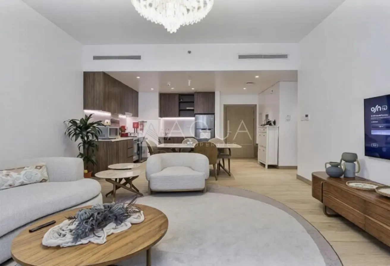 FULLY FURNISHED | CLOSE TO THE BEACH| GREAT INVESTMENT| NEGOTIABLE