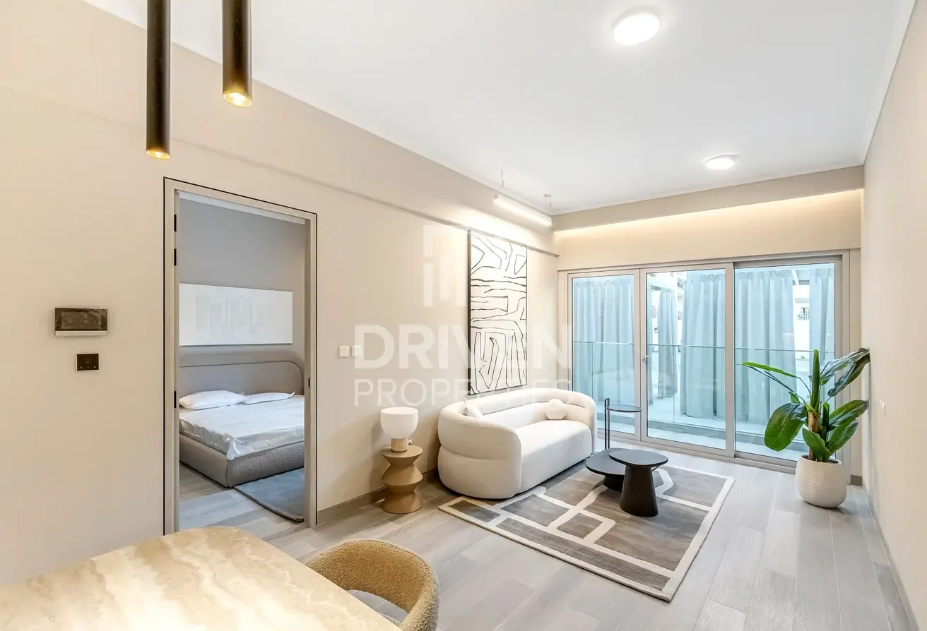 Vacant and Brand New Apt | Fully Furnished