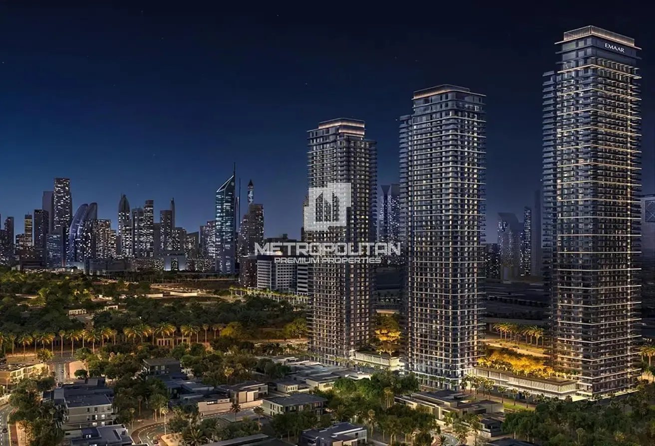 Prime Residence | Burj Khalifa View | Large Layout