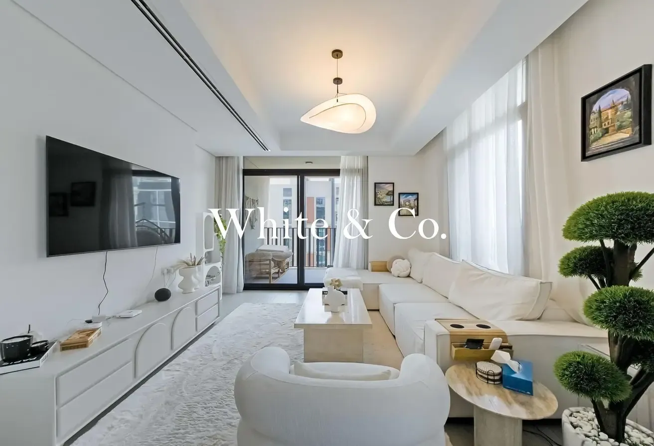 Area Specialist | Vacant now | Best View