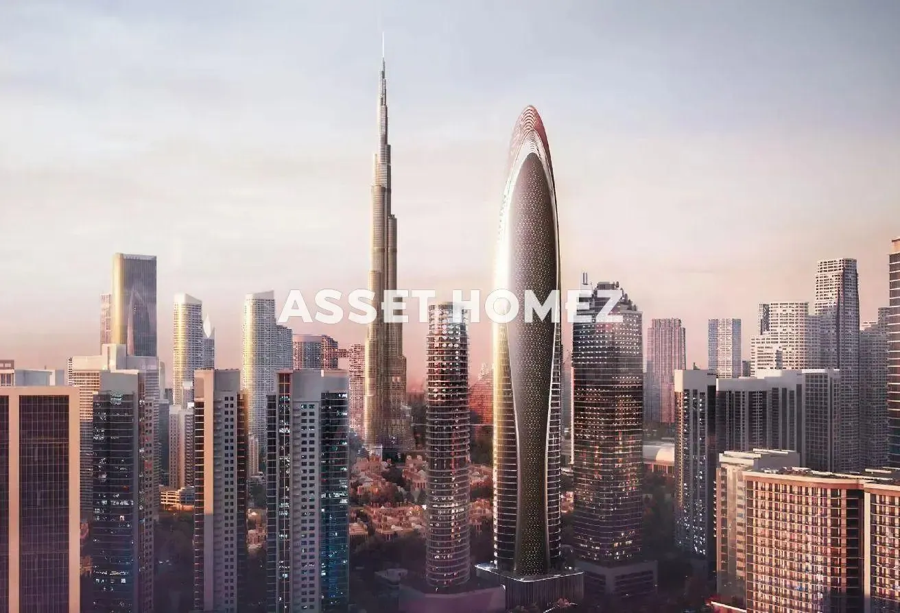 Stunning 2-Bedroom Unit In Mercedes-Benz Places.