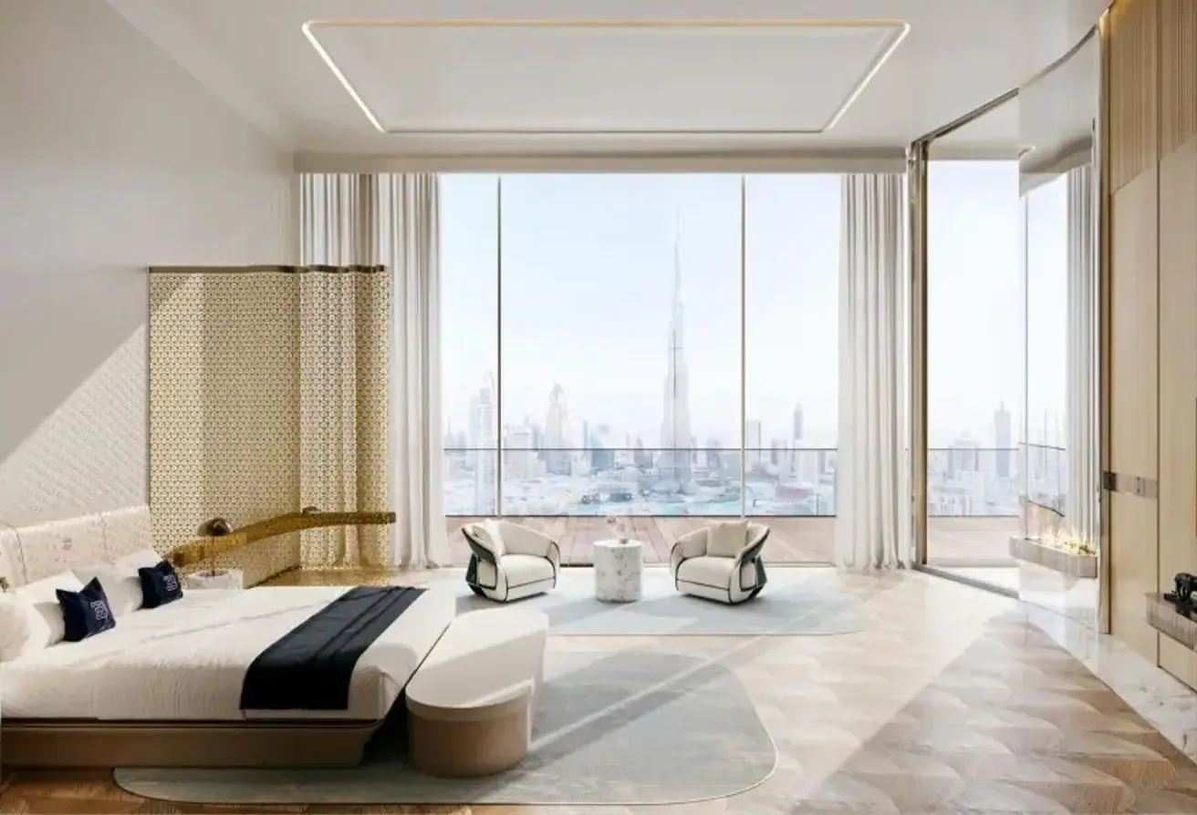 UltraLuxury 3br | Burj View | Mercedes | Pool