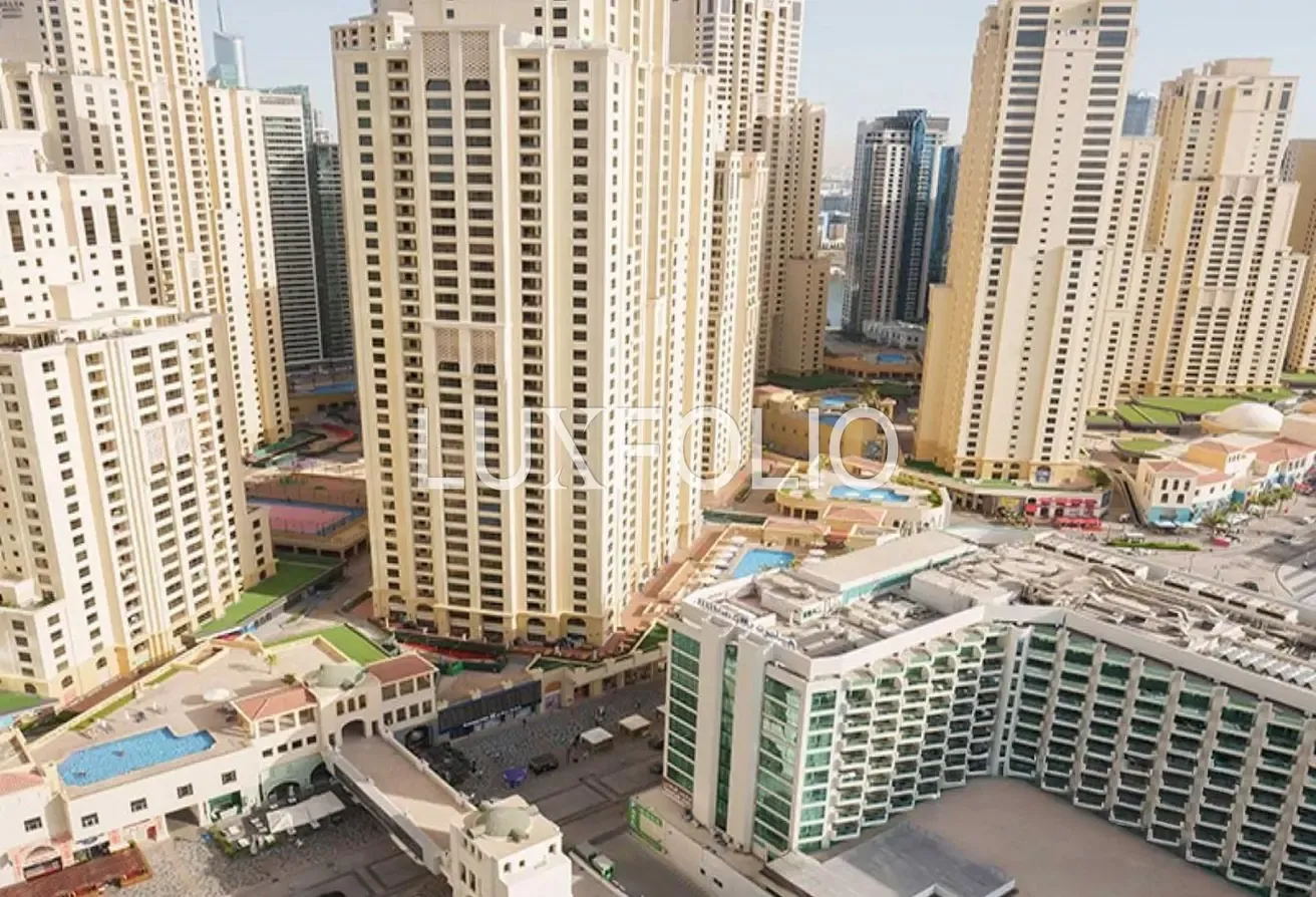 HIGH FLOOR | VACANT | BEACH ACCESS