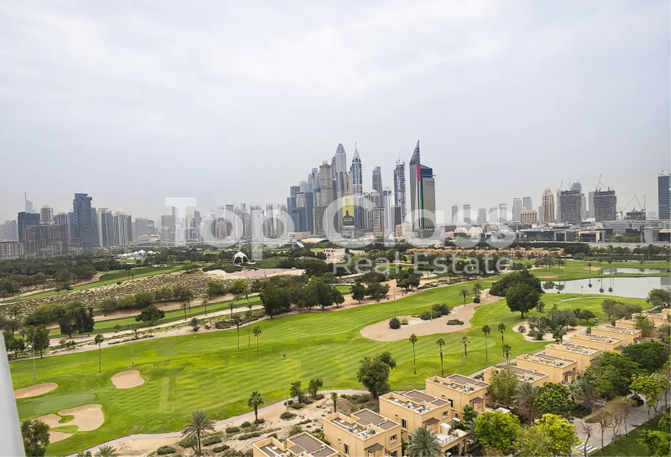 Stunning Views | Vacant | Priced to Sell
