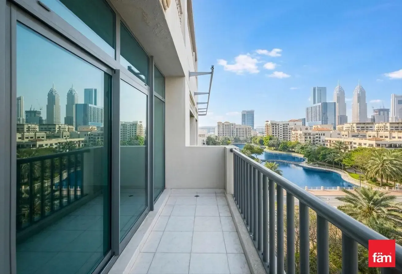 Investor Deal | Spacious Residence | Canal Views