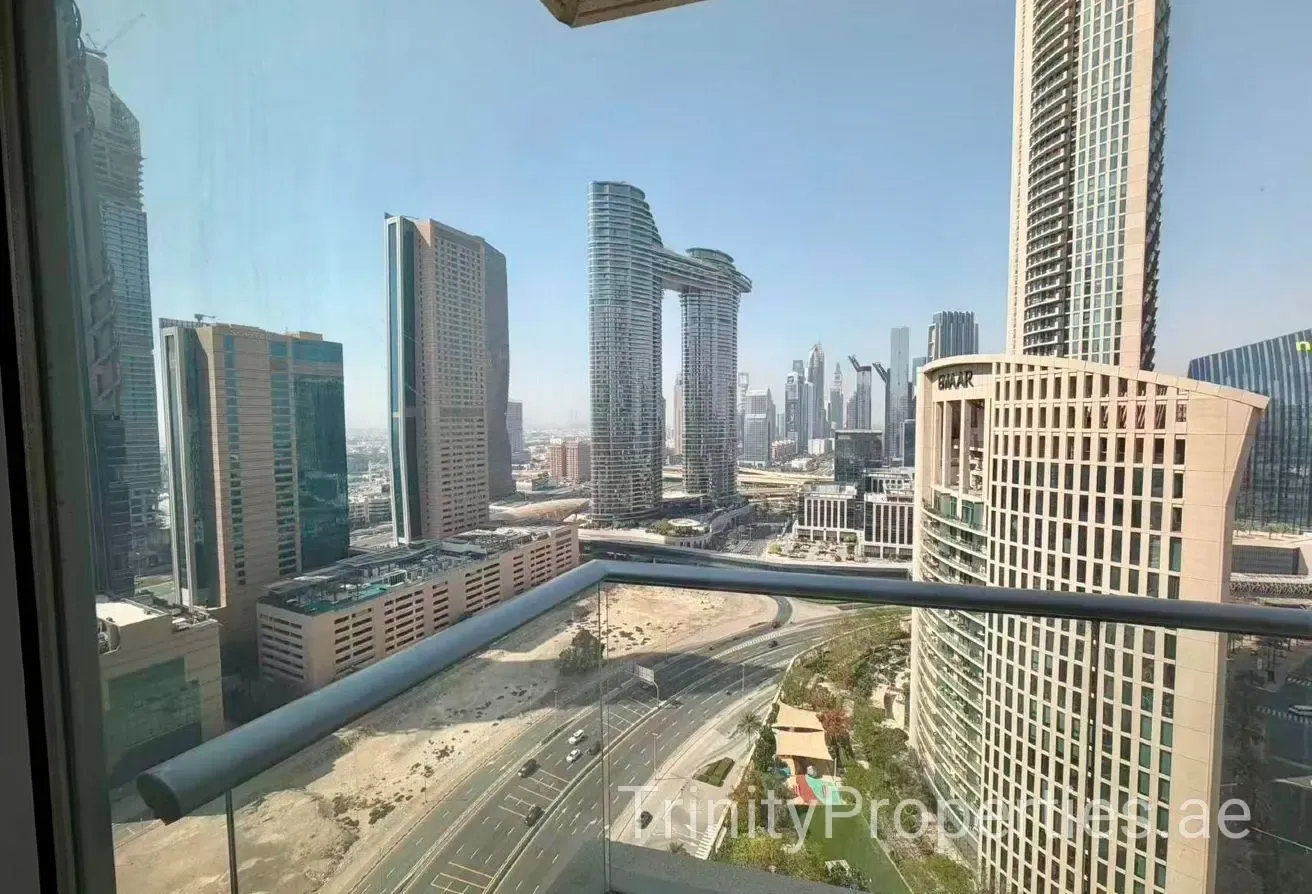Panoramic Views | Unfurnished | Ready To Move