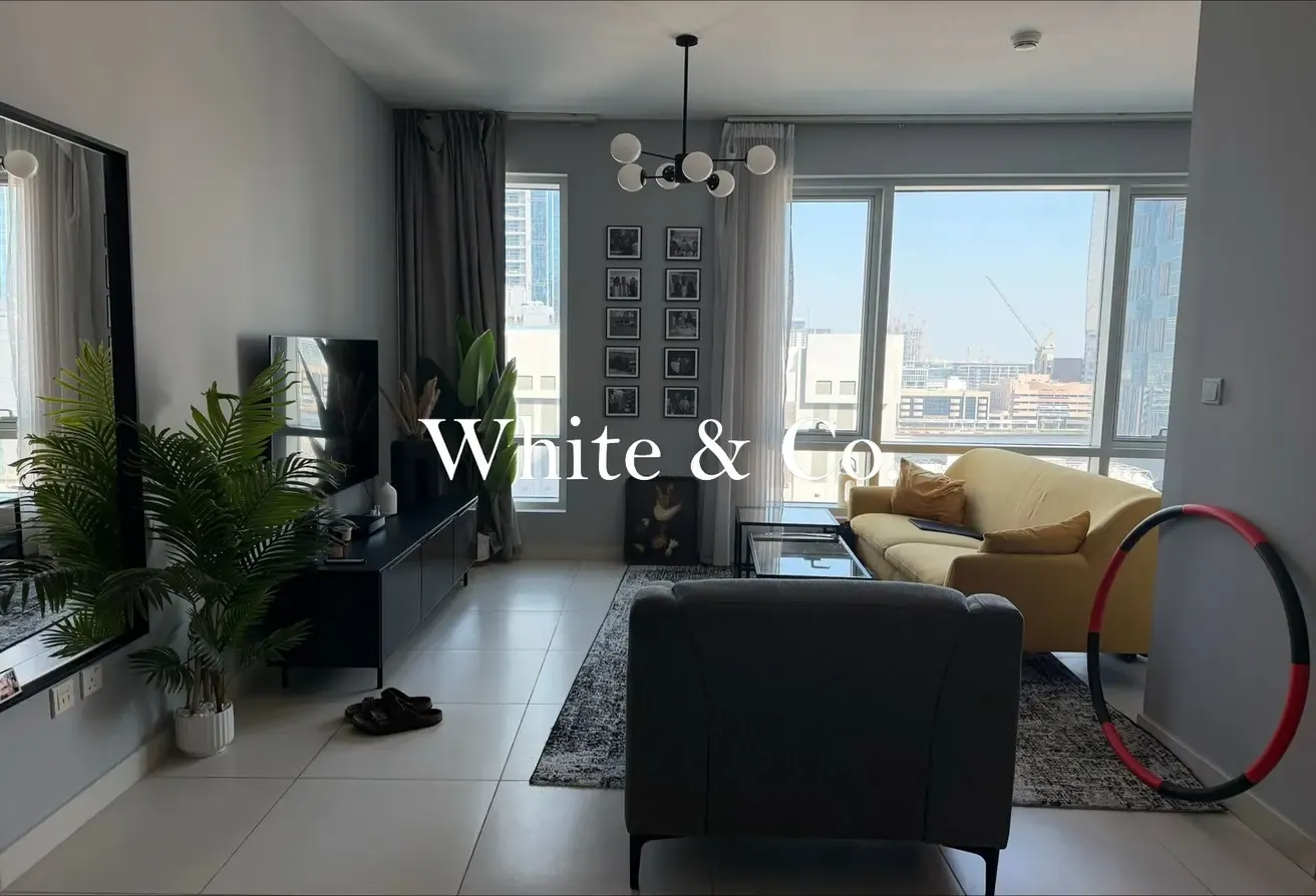 Low floor | Fully furnished | Spacious