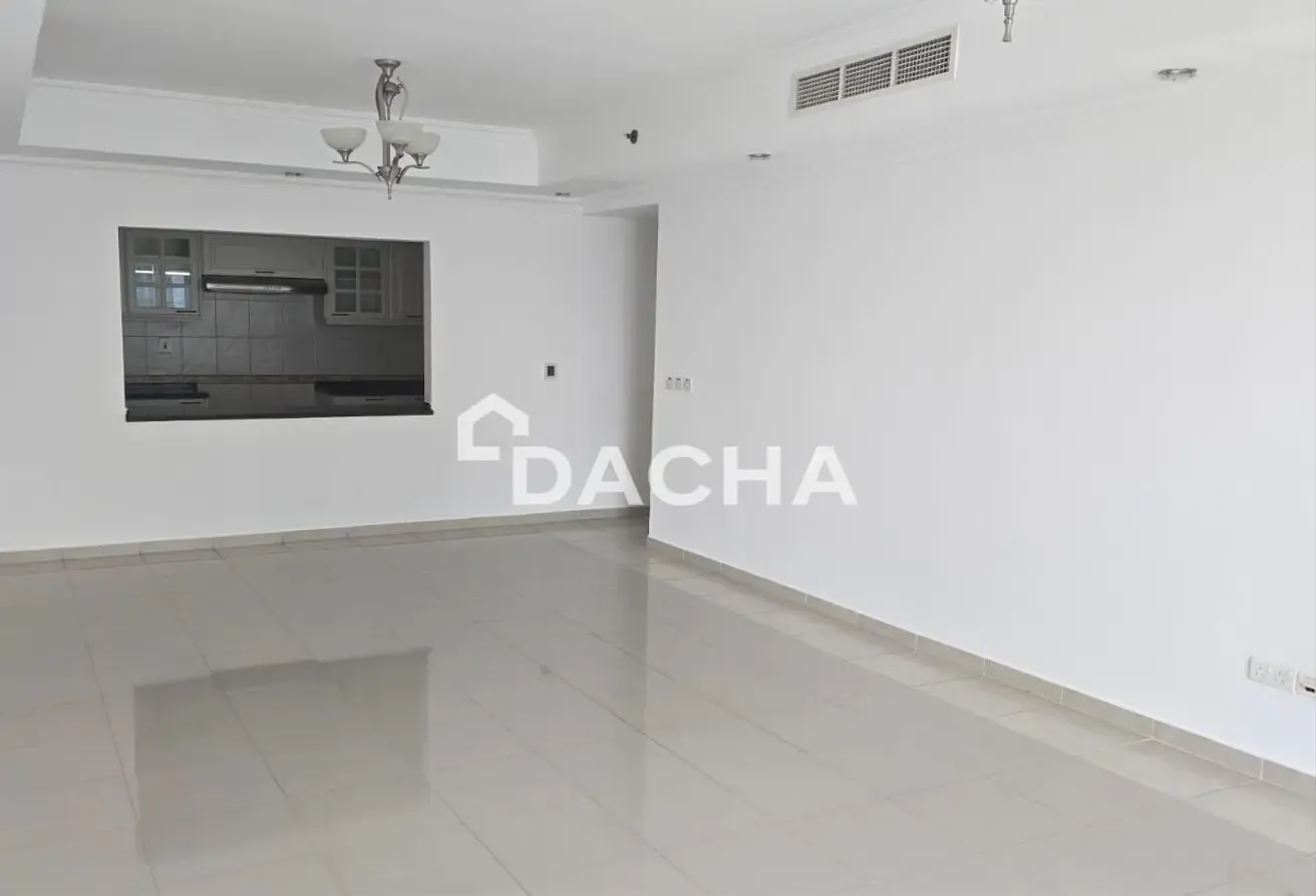 Spacious | Upgraded | Close to Metro