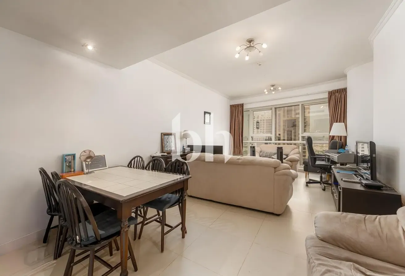 Lake View | Furnished | High Floor | Vacant Soon