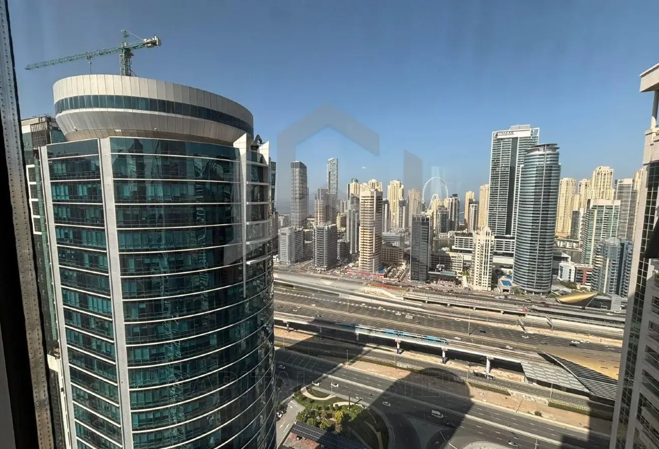 Fully Furnished | Close to Metro | SZR View