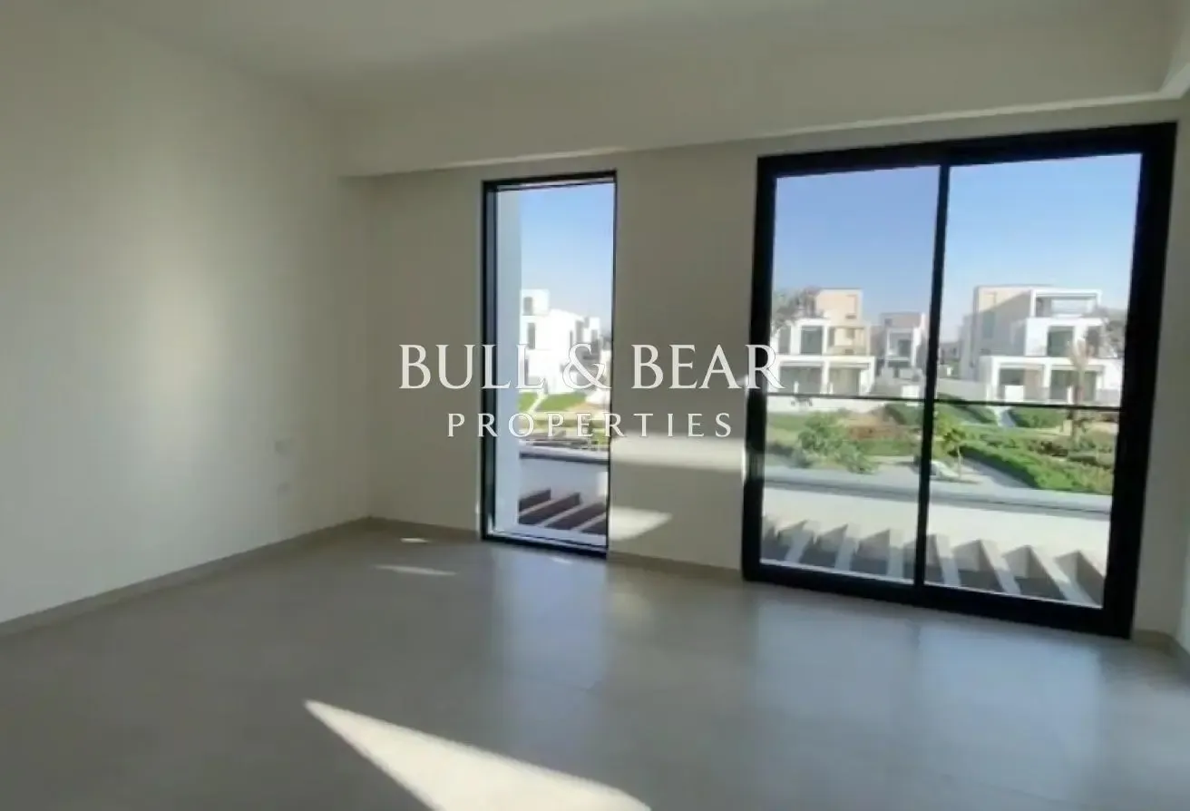Spacious 4BR | Ready to Move | Prime Location
