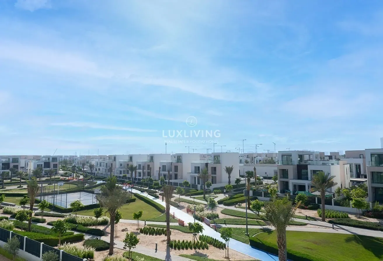 Full Park View | Spacious Layout | Brand New