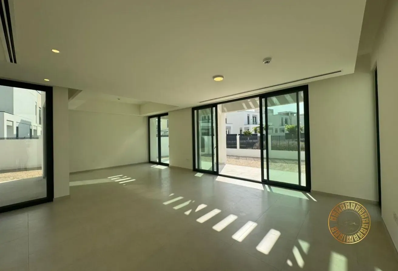 4 BEDROOM | STAND ALONE | FAMILY LIVING |