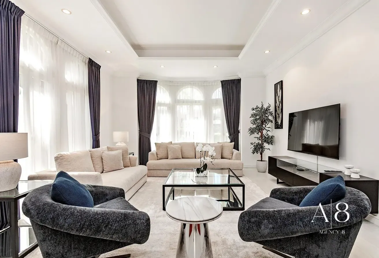 Exclusive Waterfront Villa | Fully Renovated