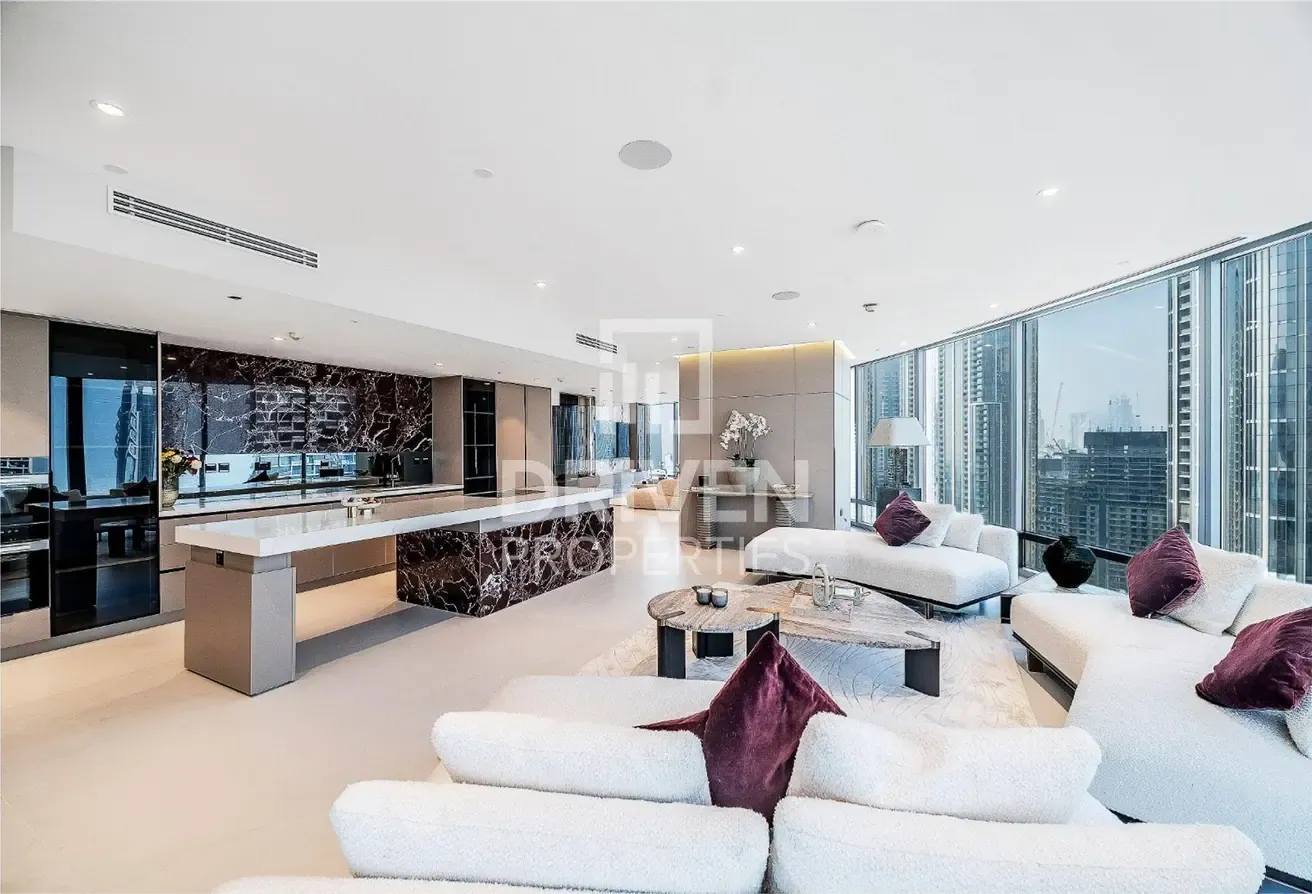 Fully Renovated | Vacant | Luxury Living