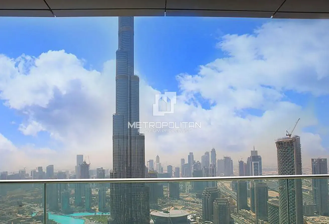 Prime Location | Luxurious | Burj Khalifa View