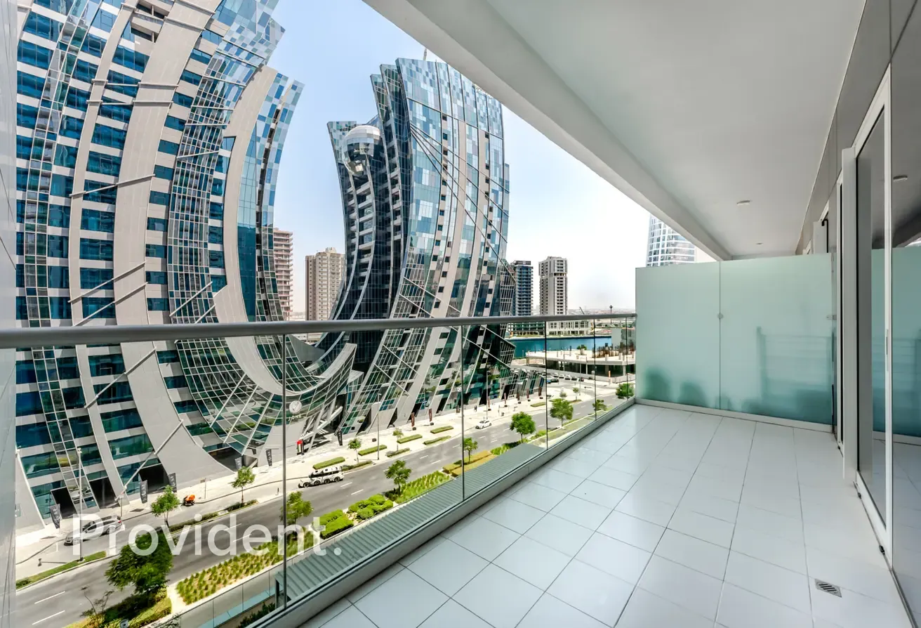 Unfurnished | Ready to Move | Low Floor