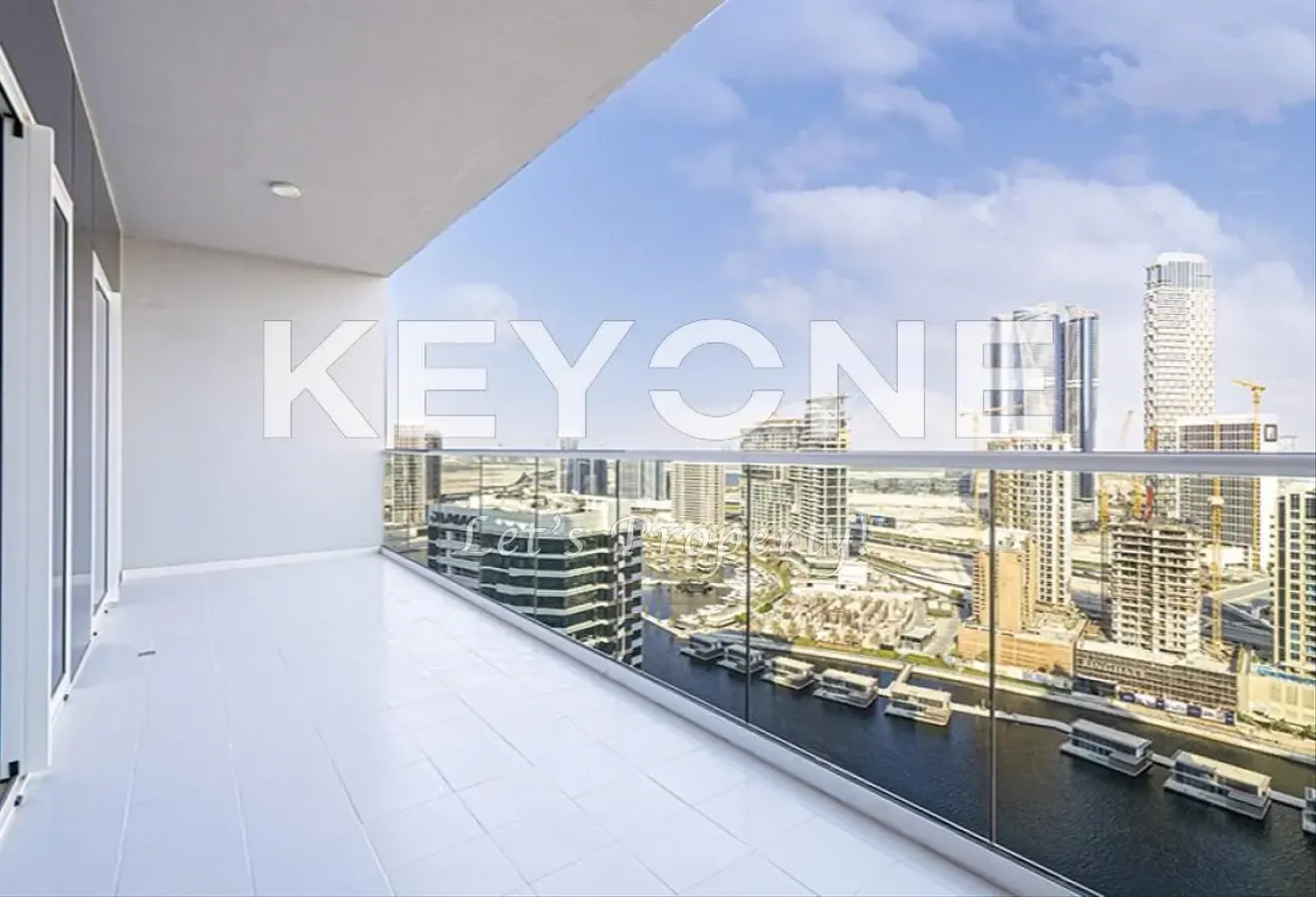 Unfurnished | Amazing View | Prime Location