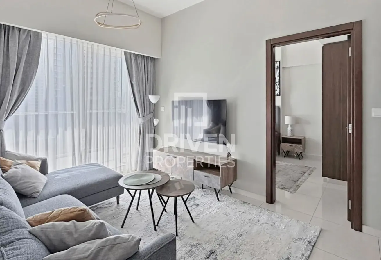 Burj Khalifa View | Fully Furnished | Mid Floor