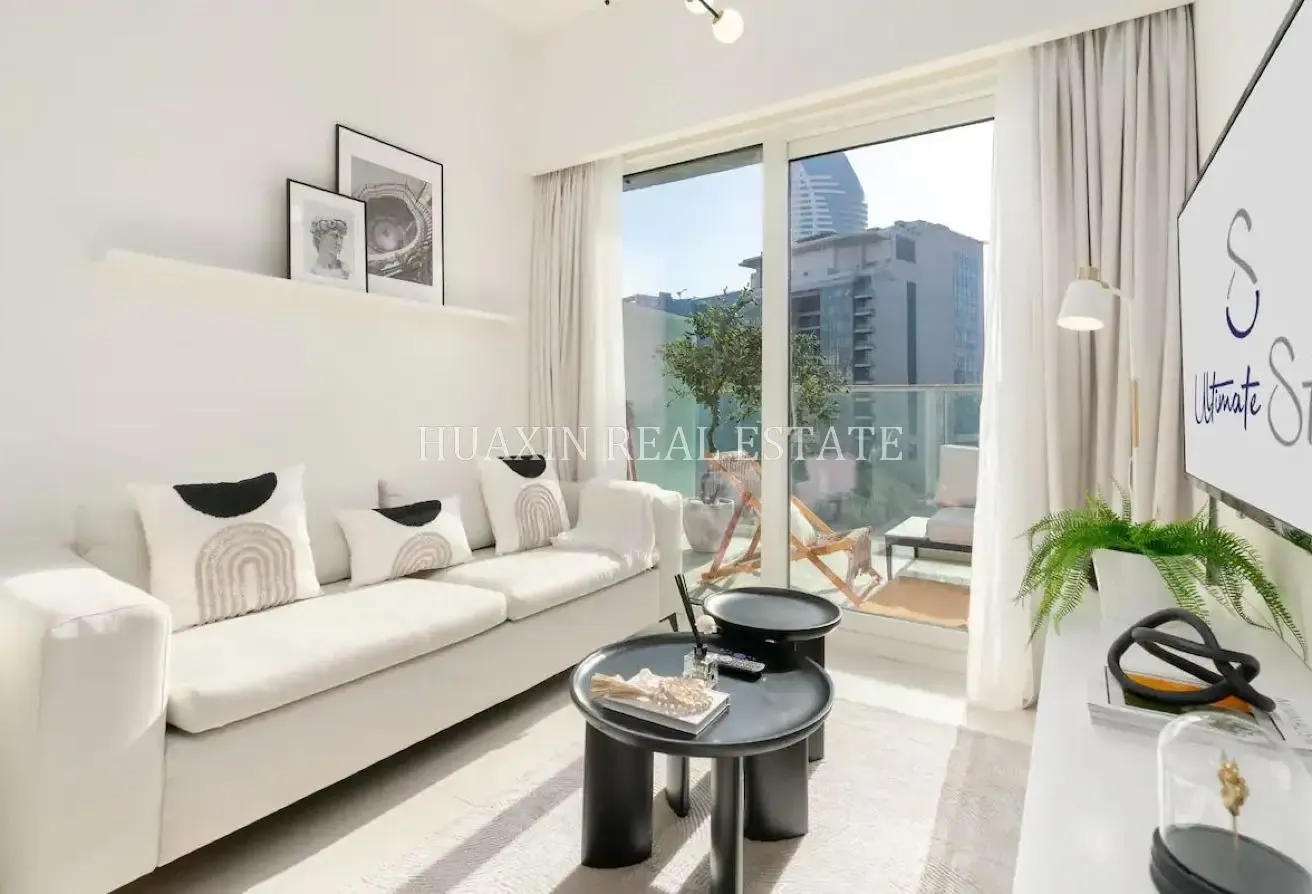 Elegant 1-Bedroom Apartment | Fully Furnished