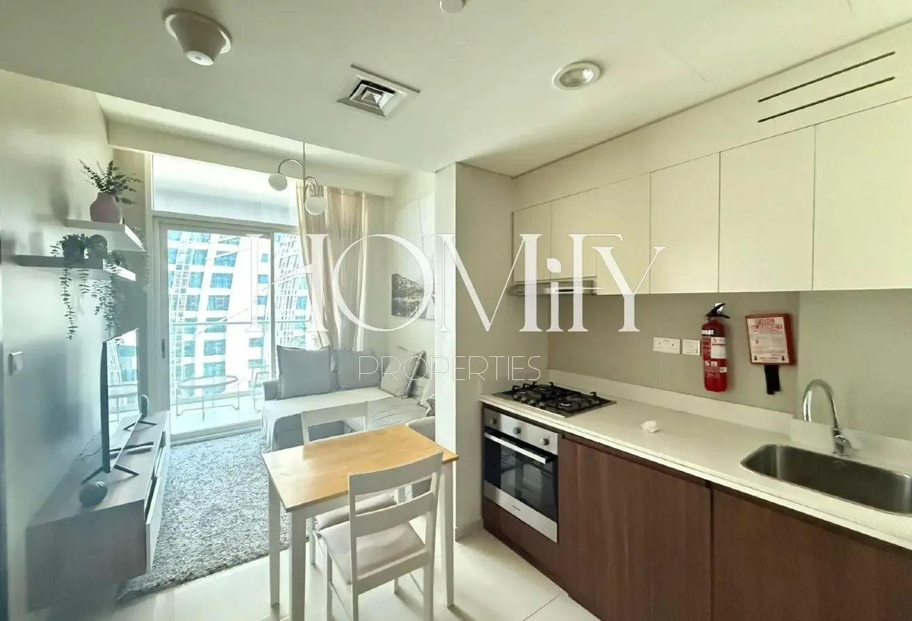 FULLY FURNISHED | HIGH FLOOR | HOT DEAL
