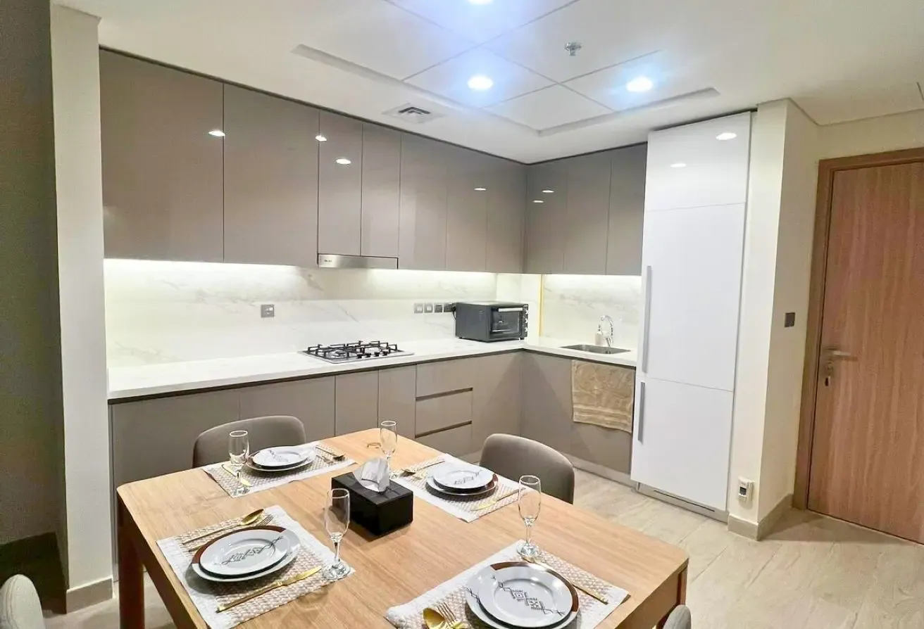 Fully Furnished | Burj Khalifa View | Vacant Now