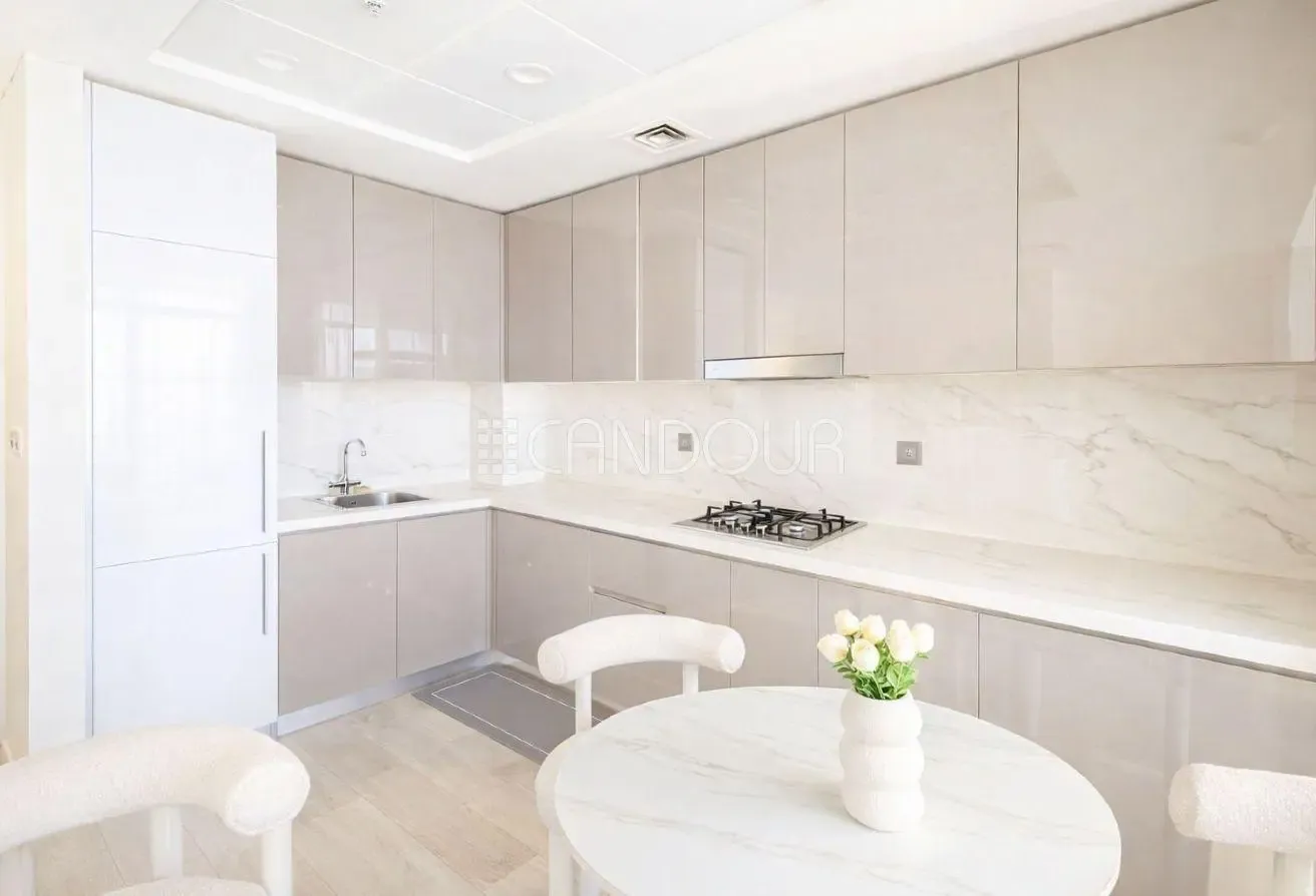 Fully Furnished | Panoramic View