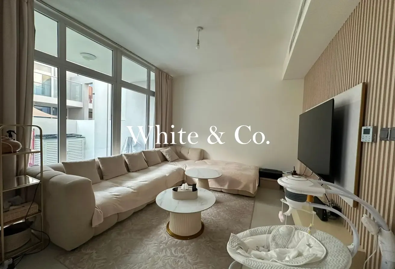 FULLY FURNISHED|VACANT 31ST AUGUST|MODERN