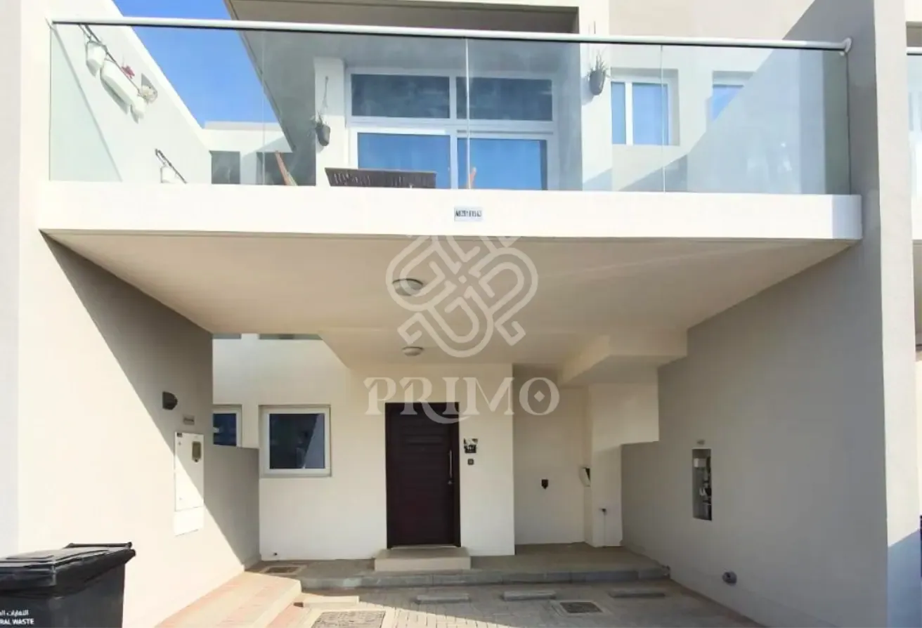 Vacant I Near to Amenities I Fully Furnished