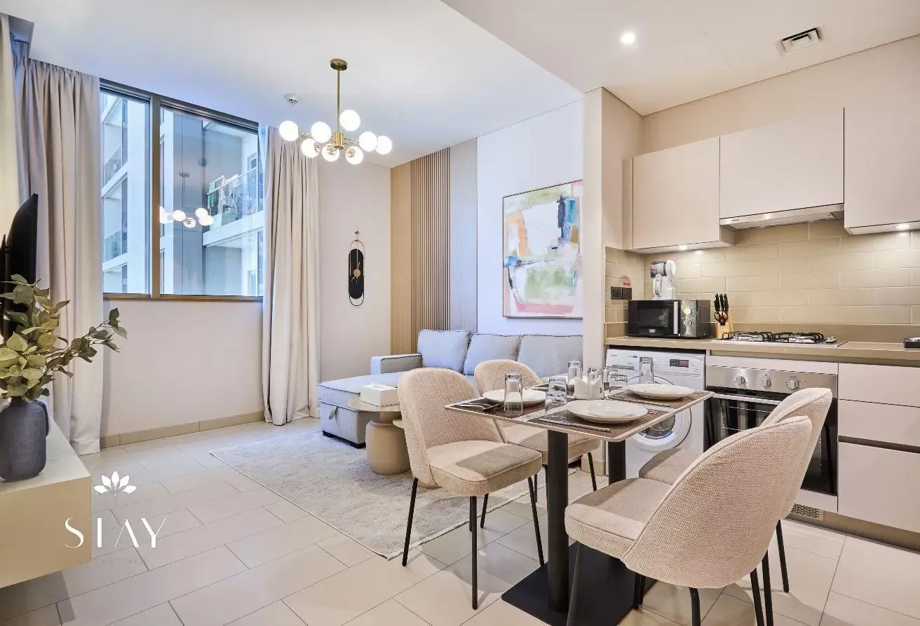 Luxury 1BR I Fully Furnished I Near Burj Khalifa