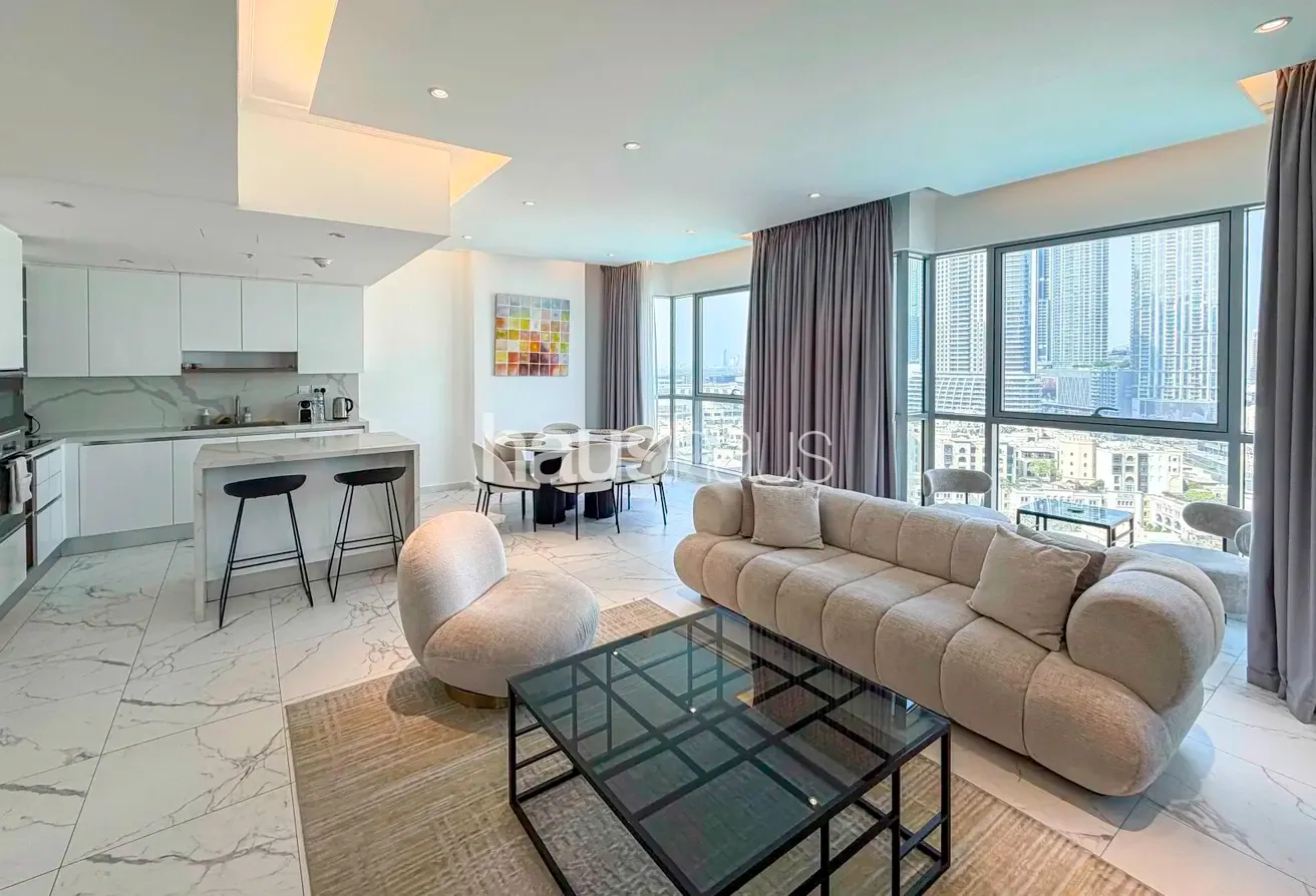 Panoramic Fountain Views | Fully Upgraded | Luxury