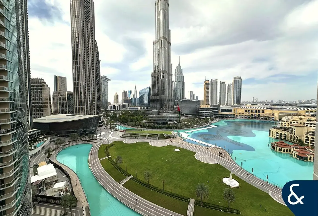 Vacant | Burj Khalifa View | Furnished