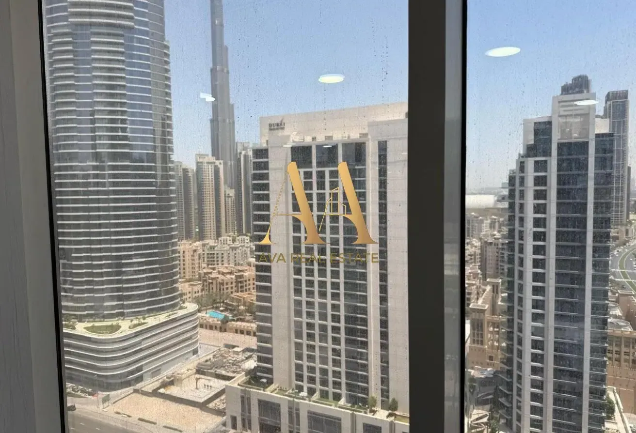 Exclusive Floor | Burj Khalifa and Canal View